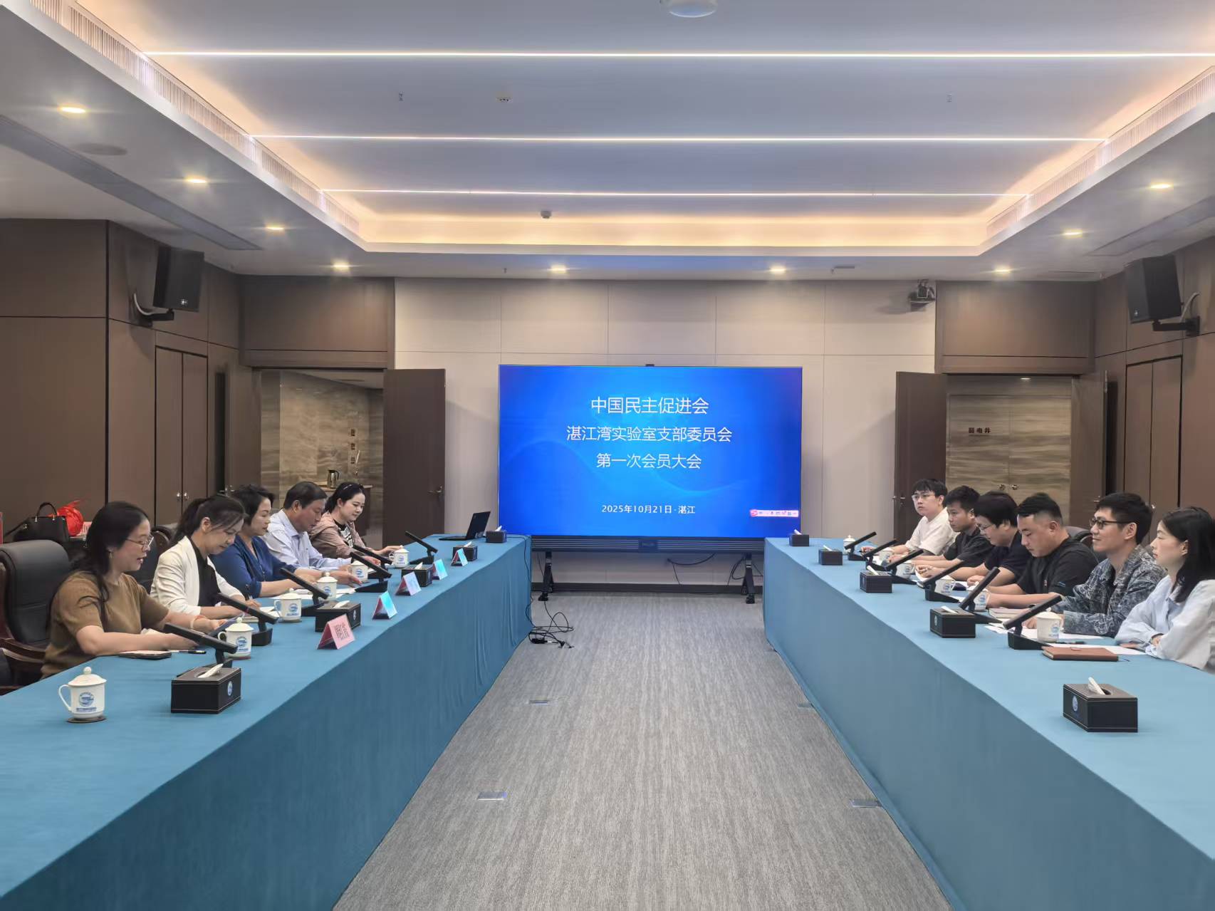 a89bd57cebbb86aa3e17fb8b78c7b328.jpg a89bd57cebbb86aa3e17fb8b78c7b328.jpg